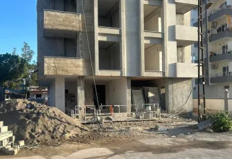  Adana'da inşaat faciası: 4. kattan düşen işçi hayatını kaybetti