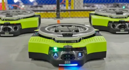 Amazon 14 bin çalışanını işten çıkarıyor: Yapay zekâ ve robotik çağı başlıyor