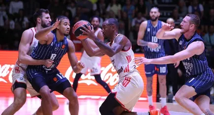 Anadolu Efes, Bayern Münih’i mağlup etti