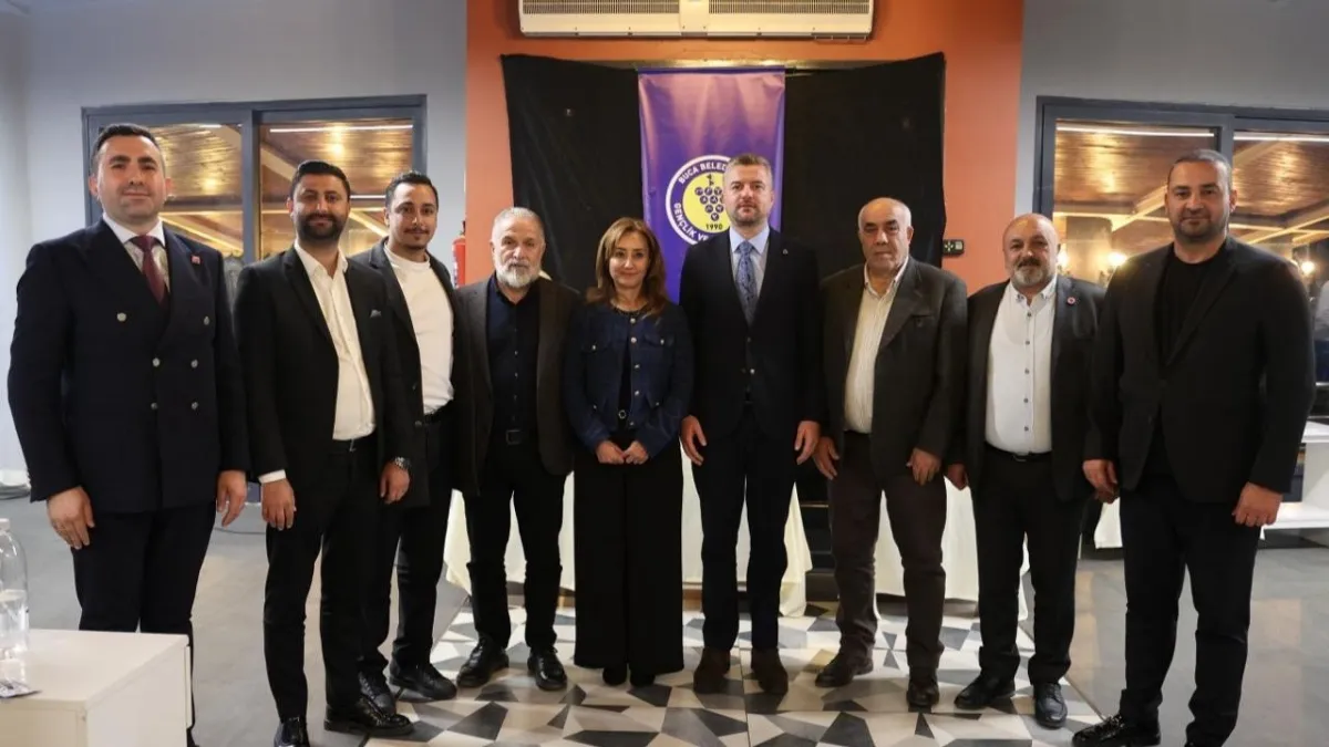 Buca'da sporun ve vefanın buluştuğu gece: Efsaneler altyapıya ilham verdi haberinin görseli