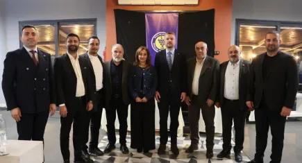 Buca'da sporun ve vefanın buluştuğu gece: Efsaneler altyapıya ilham verdi