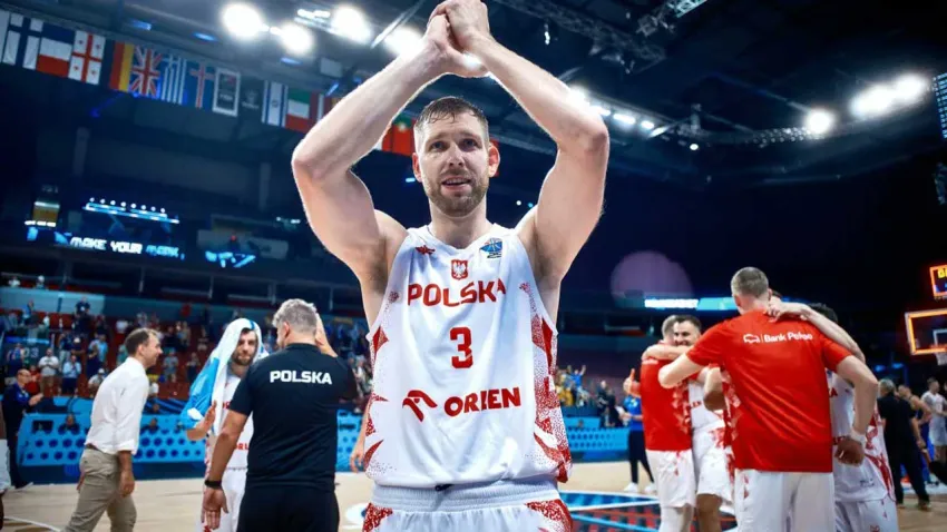 Kaf-Kaf, Michal Sokolowski ile sözleşmeyi imzaladı 