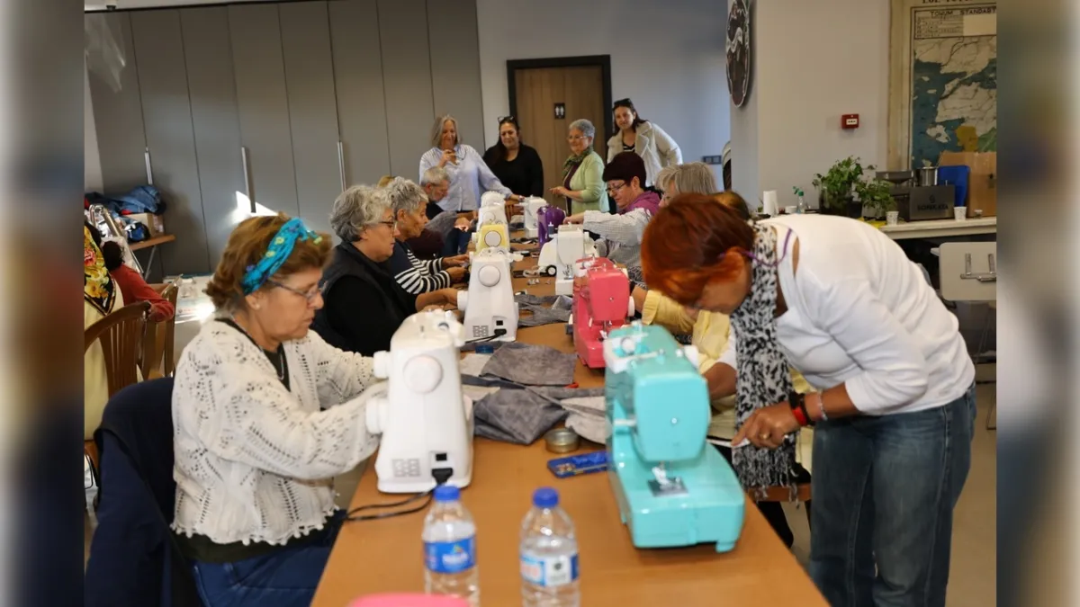 Efes Selçuk’ta Kadınlardan Üretim Odaklı Buluşma haberinin görseli