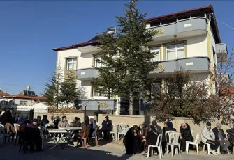 Fatih’te gıda zehirlenmesinden hayatını kaybeden ailenin hayalleri yarım kaldı: Afyon’a yerleşme planları varmış