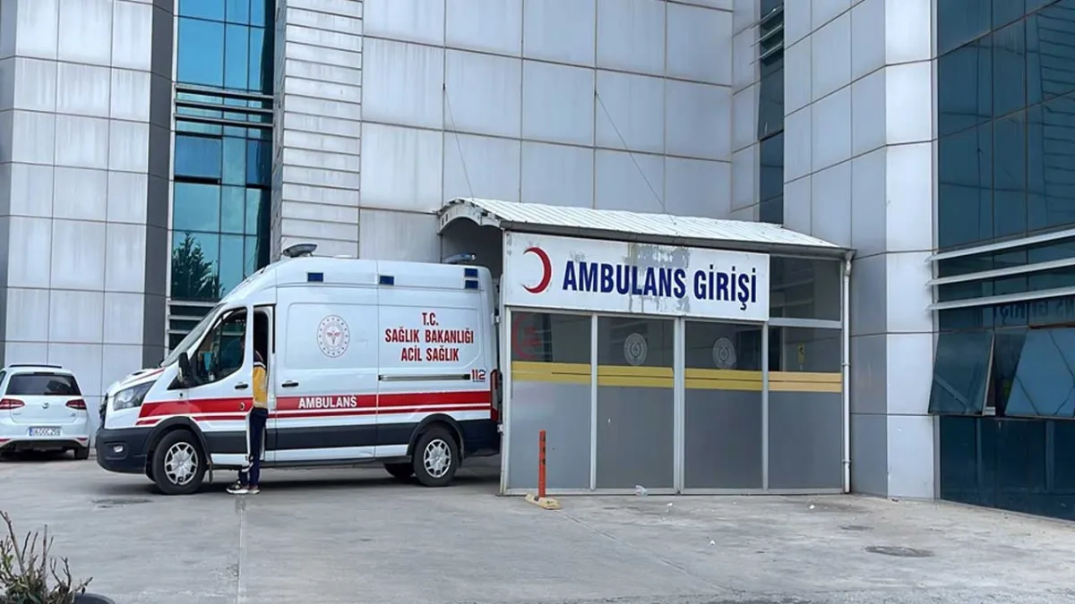 Hava kompresörüyle işkence iddiası: 15 yaşındaki çırak ağır yaralandı haberinin görseli