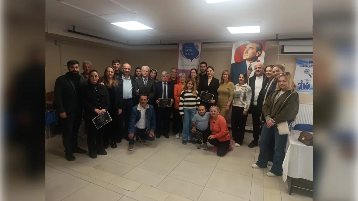 İzmirliler ‘Akondroplazi’de Sağlık ve Yaşam’ çalıştayında buluştu haberinin görseli