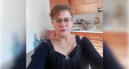 Kedileriyle birlikte hayatını kaybeden Şule Çörekçi toprağa verildi