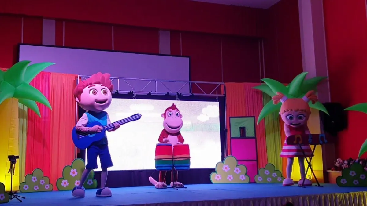 Kukuli, müzikli sahne gösterisiyle çocuklarla buluşuyor haberinin görseli