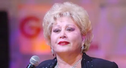 Muazzez Abacı'ya gözyaşları içinde veda