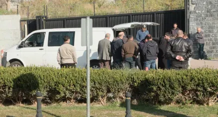 Otomobil, skuter kullanan 12 yaşındaki çocuğa çarptı: Küçük Mesna hayatını kaybetti