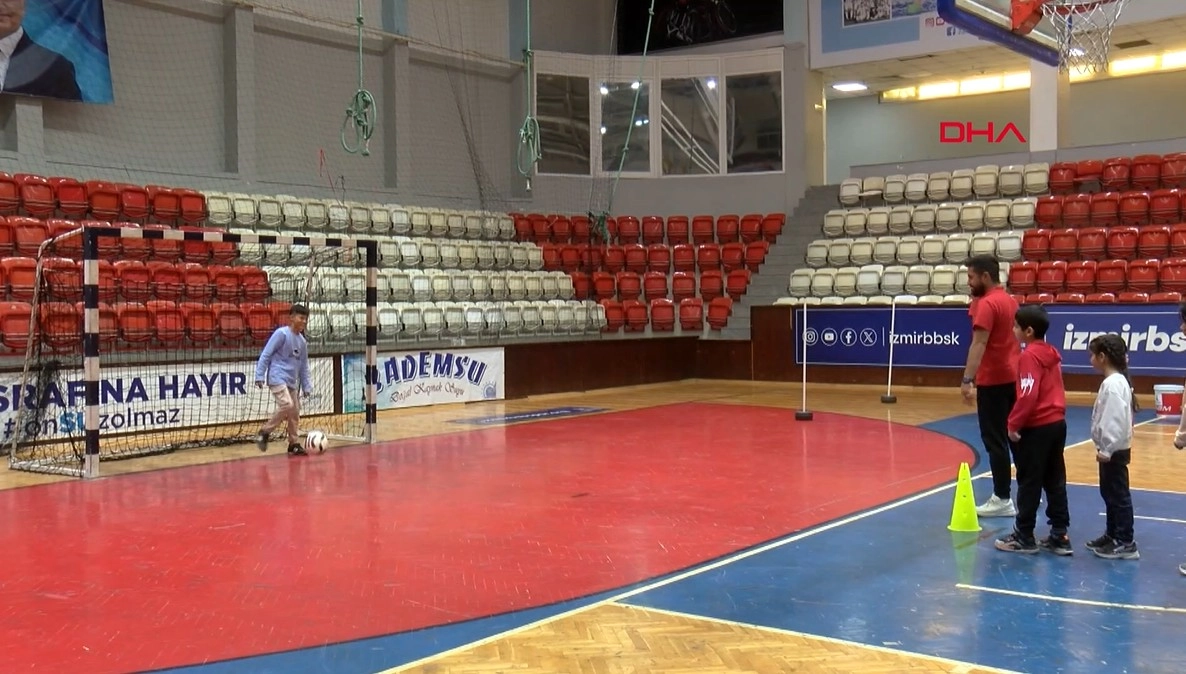 Tip 1 diyabetli çocuklar ve yakınları spor etkinliğinde buluştu başlıklı video haberin görseli