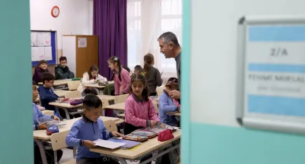 Ara tatil bitti: 18 milyon öğrenci yeniden ders başında!