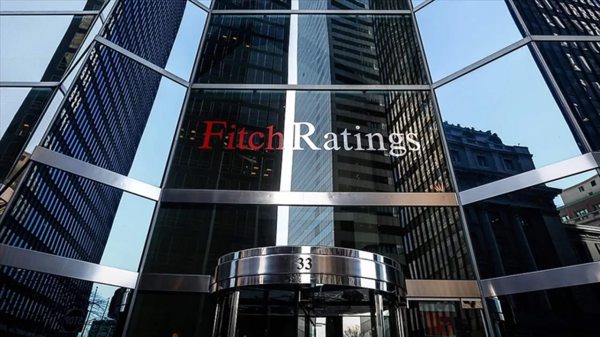 Fitch’ten Türk bankalarına not artırımı: Ziraat, VakıfBank, Halkbank ve katılım bankalarının notu yükseldi haberinin görseli