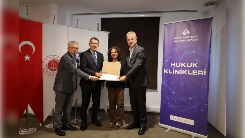 İzmir’de genç hukukçular Aile Mahkemeleri Hukuk Kliniği sertifikalarını aldı