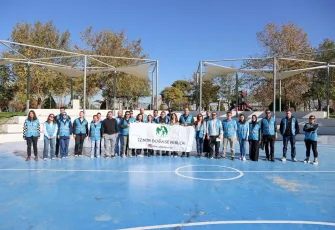 İzmirli gönüllüler doğa için el ele verdi: Yörük Ali Efe Parkı temizlendi