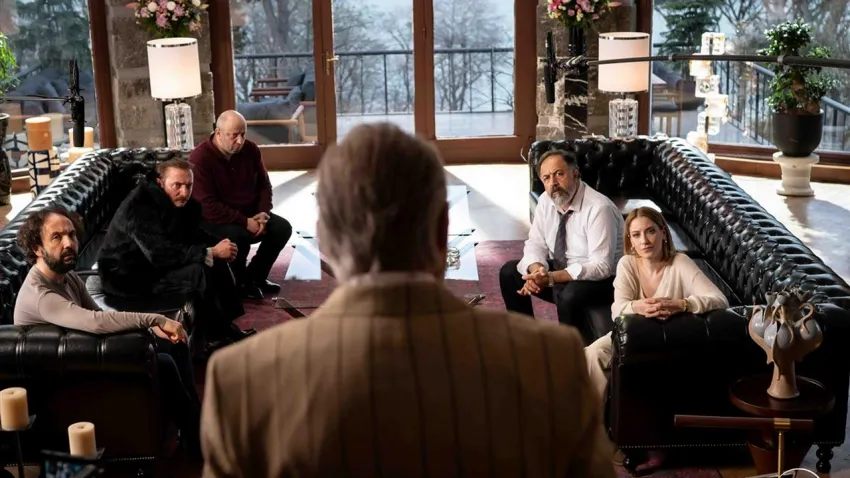 Sekizinci Aile yayın tarihi: Sekizinci Aile konusu| Sekizinci Aile hangi platformda yayınlanacak? Sekizinci Aile oyuncuları haberinin görseli