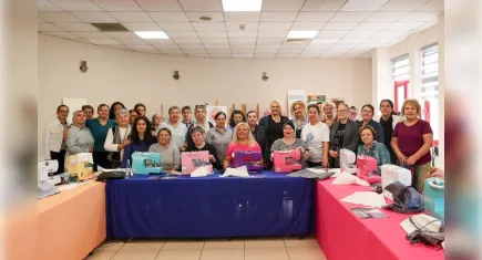 Bucalı kadınların el emeği gençlere umut oldu: Çanta atölyesinden eğitime destek