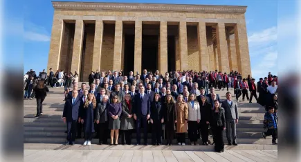 CHP İzmir Ata'nın huzurunda