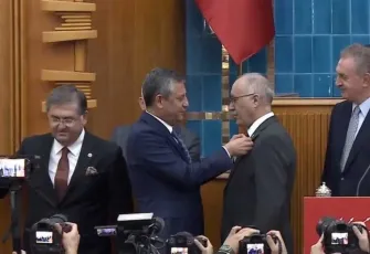 Gelecek Partisi'nden istifa etmişti, CHP'ye katıldı!