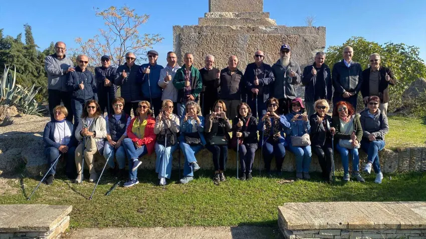 Hacettepeli doktorlar Foça'da özlem giderdi