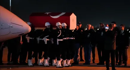 Hırvatistan’da düşen yangın uçağının şehidi Hasan Bahar’ın cenazesi İstanbul’a getirildi