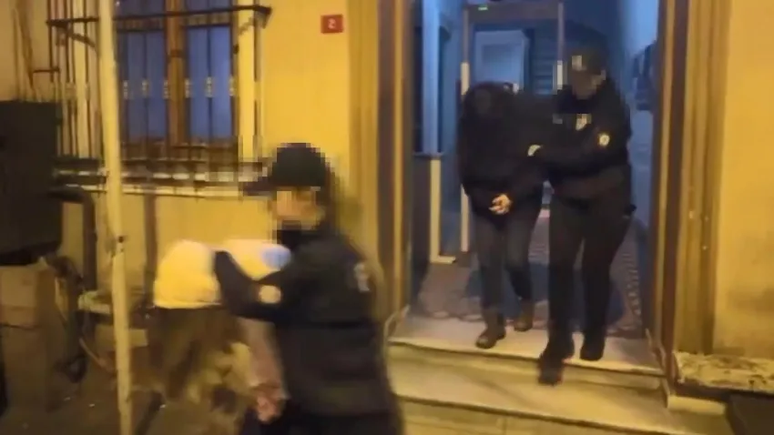 İstanbul'da içtiği Türk kahvesine karışan deterjan genç mühendisi hastanelik etti haberinin görseli