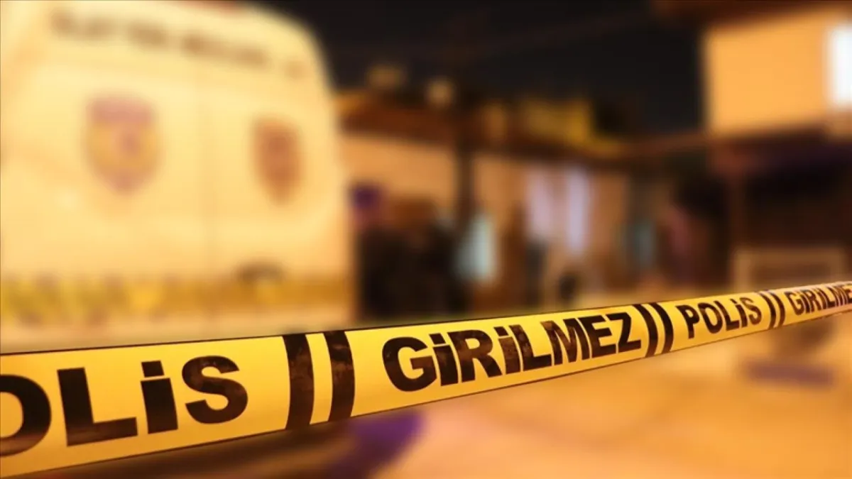 İzmir’de dehşet: Eşini öldürüp aynı silahla yaşamına son verdi haberinin görseli