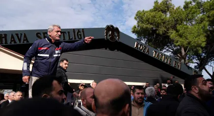 İzmir’de taziyeevi yıkımı nedeniyle gerginlik yaşandı