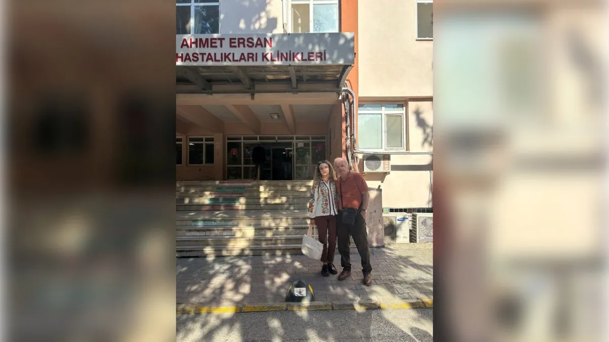 Kızının desteğiyle kanseri yenen adam trafikte çıkan kavgada can verdi haberinin görseli