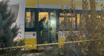 Konya'da belediye otobüsünde saldırı: Genç adam eşinin gözleri önünde bıçaklanarak öldürüldü