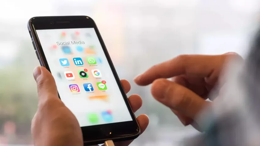 Sosyal medyada içerik üretimine sert düzenleme: Uzmanlık belgesi olmadan içerik paylaşılamayacak haberinin görseli