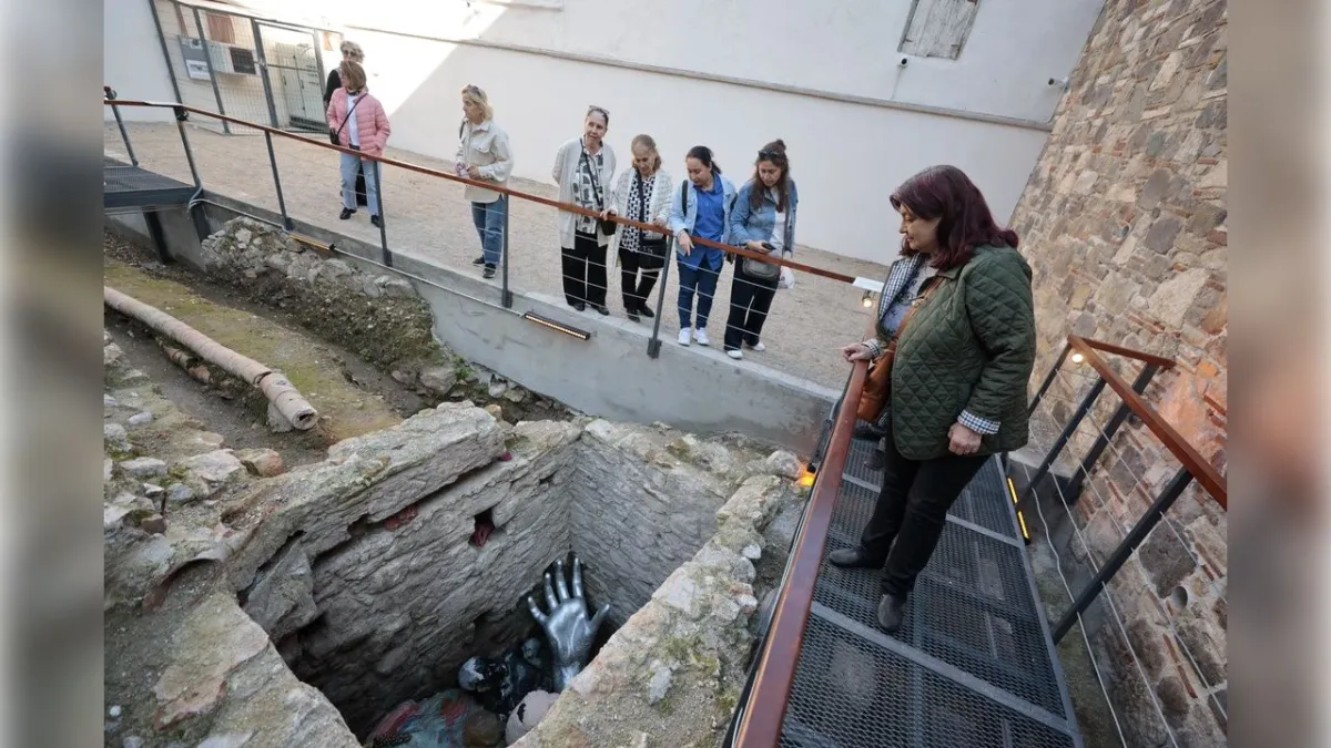 Tarihi Kıllıoğlu Hamamı sanatseverleri bir araya getiriyor haberinin görseli