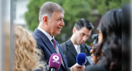 Başkan Tugay’dan barış mesajı: Onur başkanla sorun yok