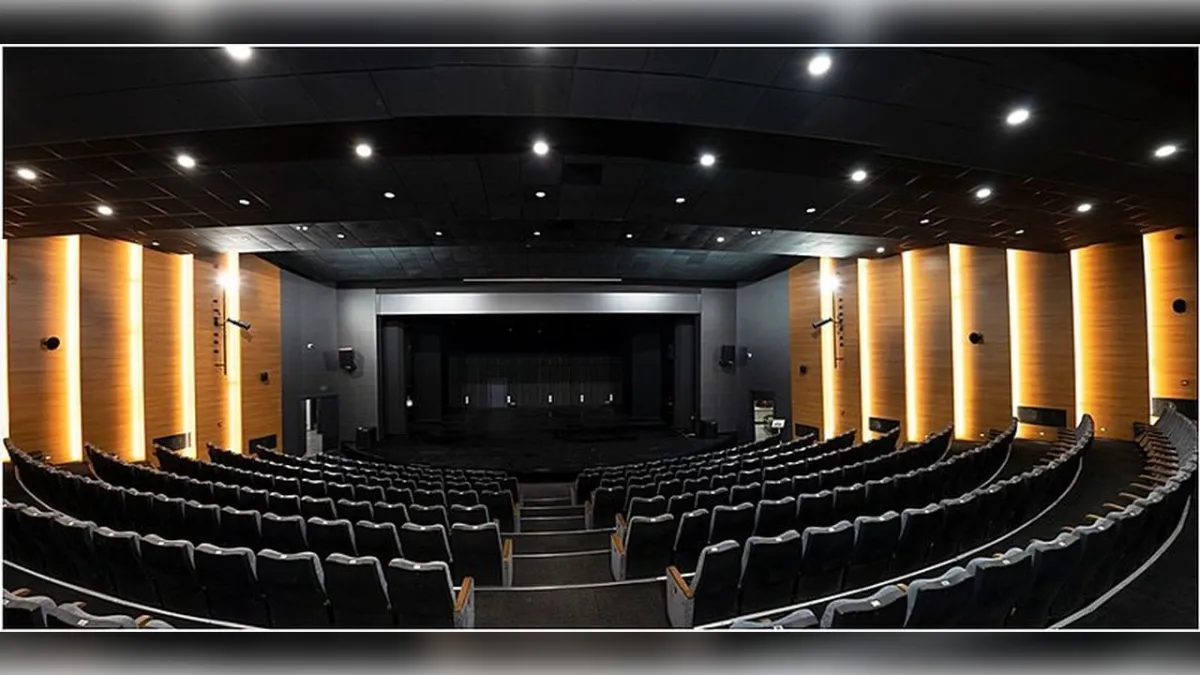 Göçün bedeni anlattığı oyun: Şehirler Yollar Hikâyeler haberinin görseli