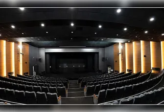 Göçün bedeni anlattığı oyun: Şehirler Yollar Hikâyeler