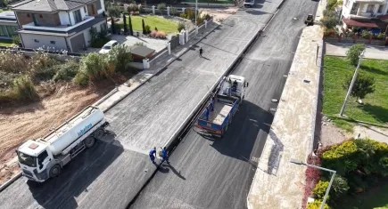 Güzelbahçe’de 75. Yıl Cumhuriyet Bulvarı’nda ilk etap tamamlandı