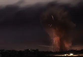 İsrail'in yine ateşkesi ihlal etti: Lübnan'daki Filistin mülteci kampına düzenlediği saldırıda 13 kişi hayatını kaybetti