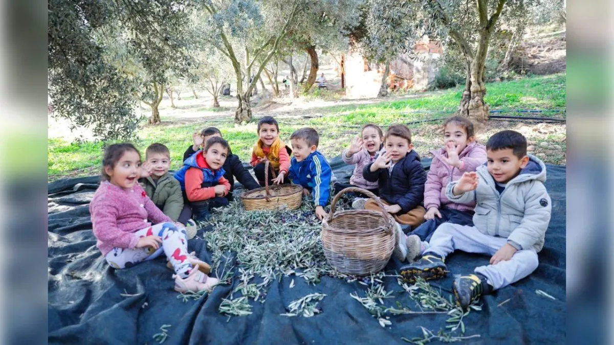 Seferihisar'da çocuklardan örnek dayanışma projesi haberinin görseli