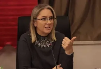 AK Partili Çankırı: "110 milyar TL bütçeye rağmen İzmir çöp içinde!"