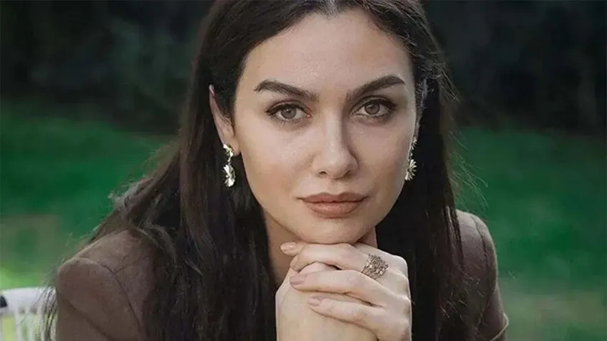 Alkollü araç kullanırken polis çevirmesine takıldı: Ünlü oyuncu Birce Akalay'ın ehliyetine el konuldu haberinin görseli