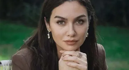 Alkollü araç kullanırken polis çevirmesine takıldı: Ünlü oyuncu Birce Akalay'ın ehliyetine el konuldu