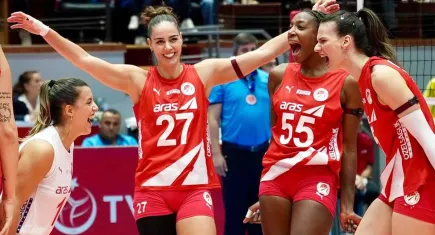 Aras Kargo, evinde Beşiktaş’a set vermedi 