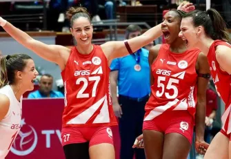 Aras Kargo, evinde Beşiktaş’a set vermedi 