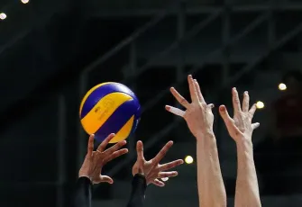 Göztepe, nefes kesen setlerde direnemedi: İlbank'a 3-1 mağlup