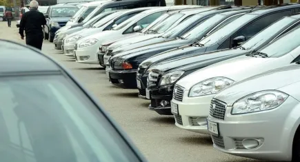 İkinci el araç pazarında tehlikeli tırmanış: Uzmanlar uyardı, alıcıyı bekleyen 4 büyük tuzak!