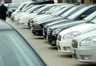 İkinci el araç pazarında tehlikeli tırmanış: Uzmanlar uyardı, alıcıyı bekleyen 4 büyük tuzak!