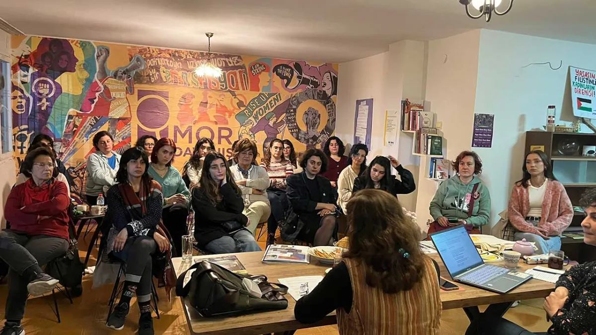 İzmir Mor Dayanışma’dan Kendilik Anlatıları buluşması haberinin görseli