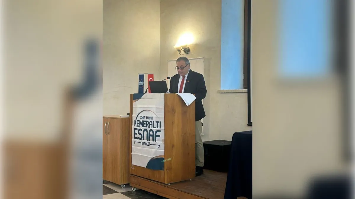 Kemeraltı Esnaf Derneği’nde Semih Girgin güven tazeledi haberinin görseli