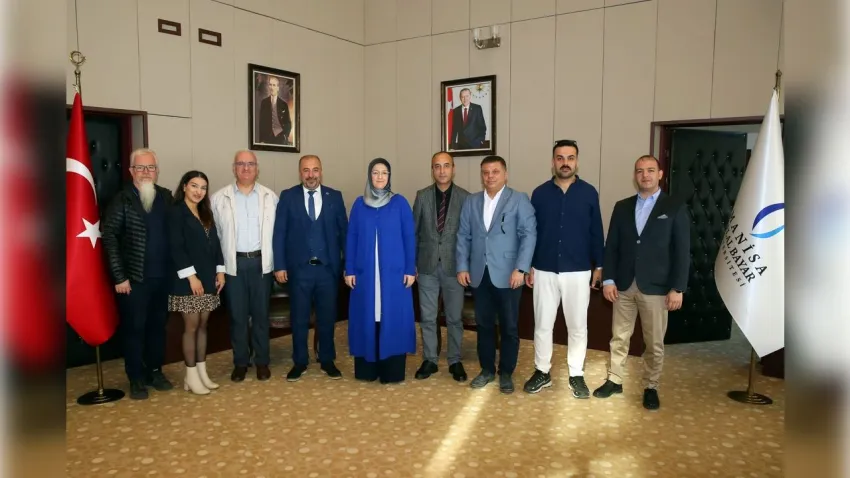 TBD İzmir Şubesi ve İMGİAD’tan CBÜ'ye ziyaret haberinin görseli