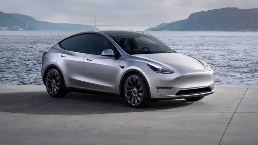 Tesla'nın en ucuz modeli Türkiye envanterine giriyor! haberinin görseli